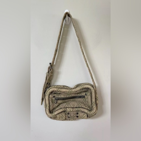 NWOT Urban Outfitters Crossbody Bag Women Vacay Small Dakota Cotton Denim Y2K - Picture 2 of 2